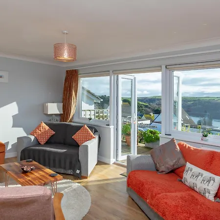 Bosula Fowey